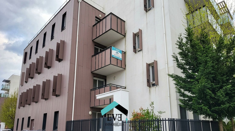 Ma-Cabane - Vente Appartement SAINT-FONS, 63 m²