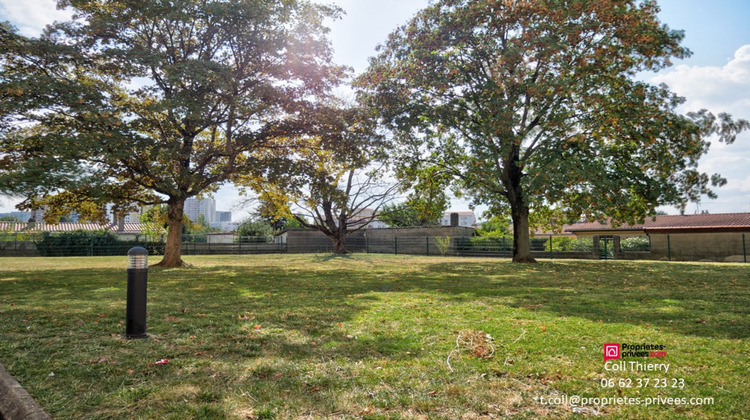 Ma-Cabane - Vente Appartement SAINT FONS, 57 m²