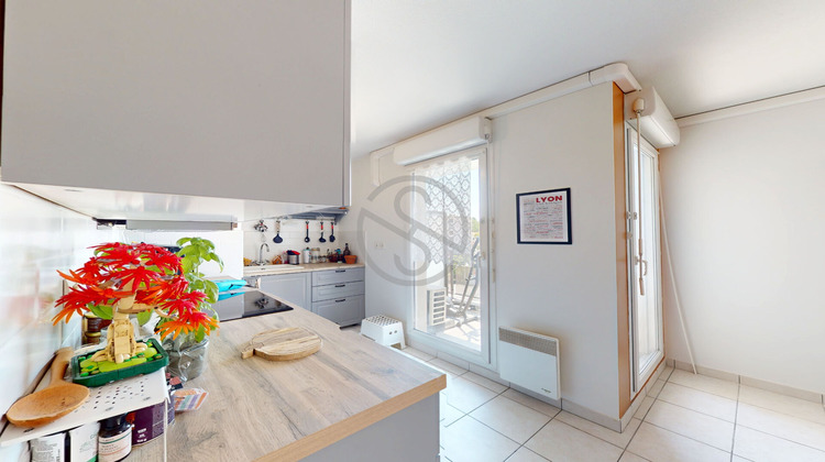 Ma-Cabane - Vente Appartement SAINT-FONS, 47 m²