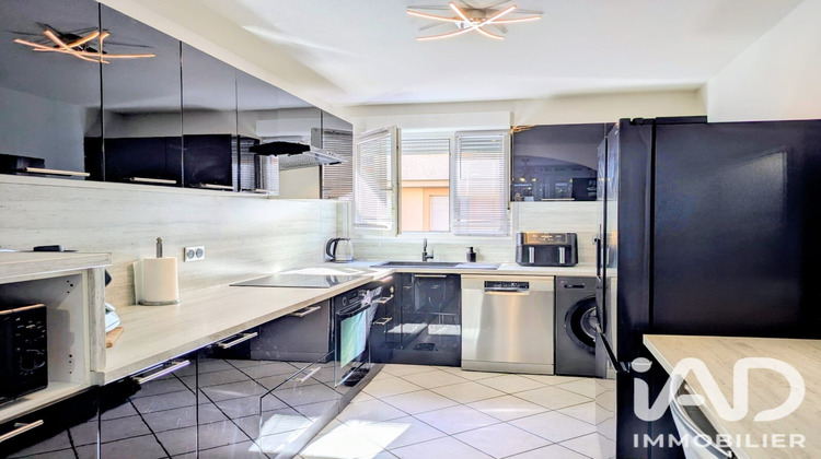 Ma-Cabane - Vente Appartement Saint-Fons, 80 m²