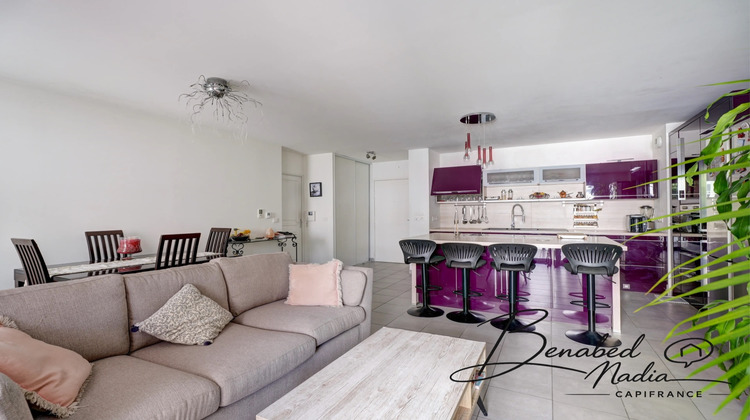 Ma-Cabane - Vente Appartement SAINT FONS, 78 m²