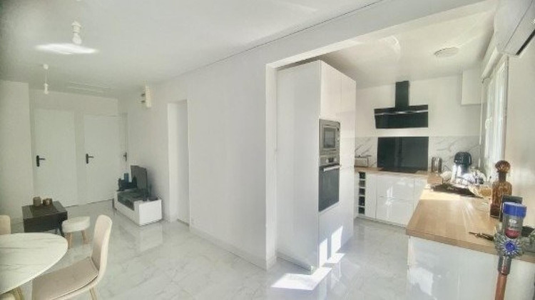 Ma-Cabane - Vente Appartement Saint-Gelais, 58 m²