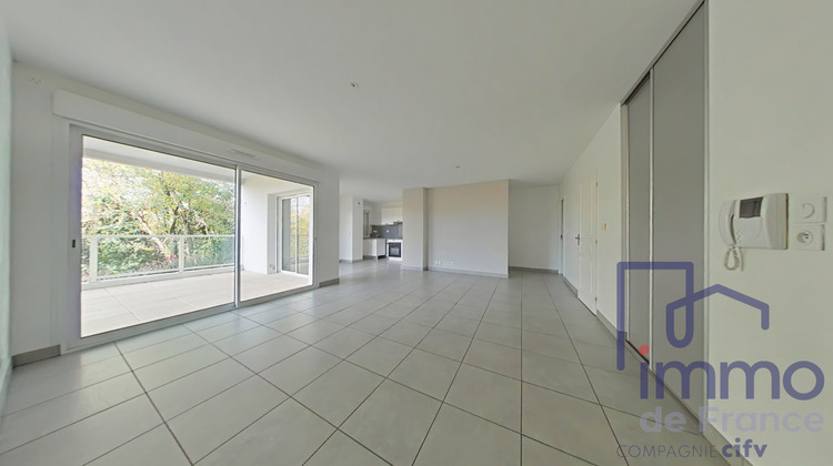 Ma-Cabane - Vente Appartement Saint-Genest-Lerpt, 88 m²