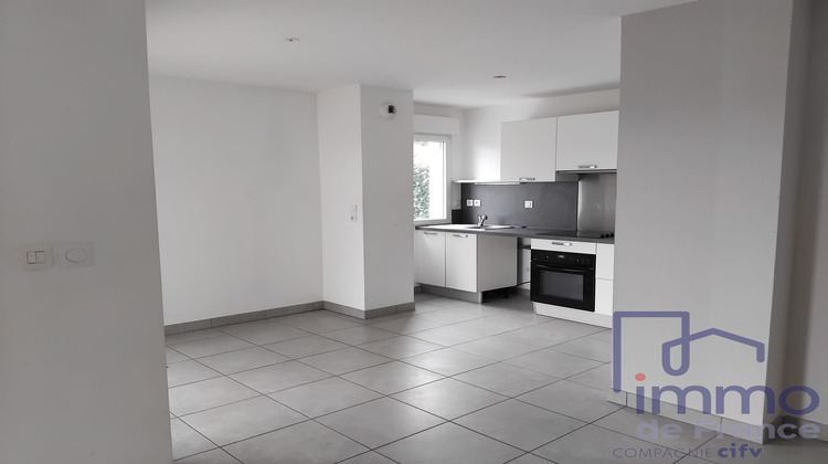 Ma-Cabane - Vente Appartement Saint-Genest-Lerpt, 88 m²