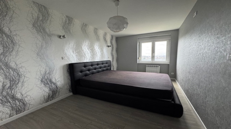 Ma-Cabane - Vente Appartement Saint-Genest-Lerpt, 51 m²