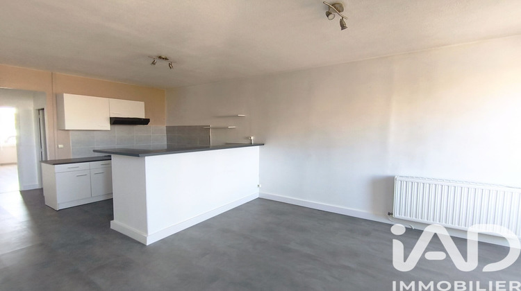 Ma-Cabane - Vente Appartement Saint-Genest-Lerpt, 68 m²