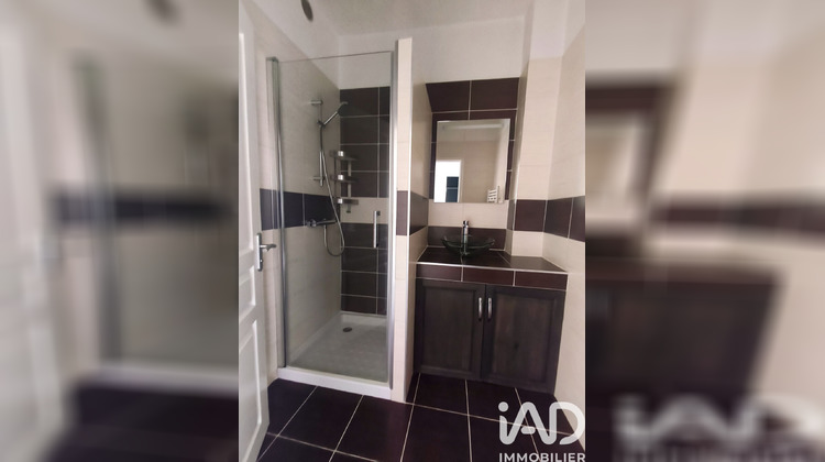 Ma-Cabane - Vente Appartement Saint-Genest-Lerpt, 68 m²