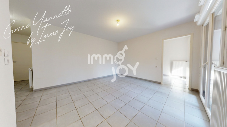 Ma-Cabane - Vente Appartement Saint-Geniès-Bellevue, 61 m²