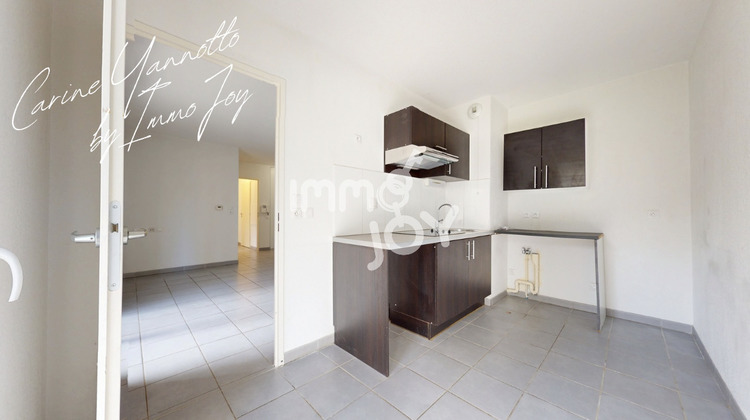 Ma-Cabane - Vente Appartement Saint-Geniès-Bellevue, 61 m²