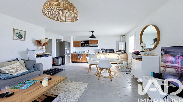 Ma-Cabane - Vente Appartement Saint-Geniès-Bellevue, 59 m²