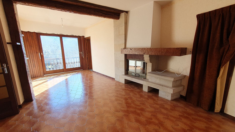 Ma-Cabane - Vente Appartement SAINT-GENIEZ-D'OLT, 127 m²