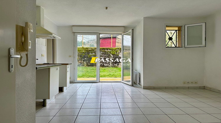 Ma-Cabane - Vente Appartement SAINT-GENIEZ-D'OLT, 35 m²