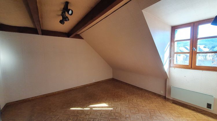 Ma-Cabane - Vente Appartement Saint geniez d'olt et d'aubrac, 127 m²