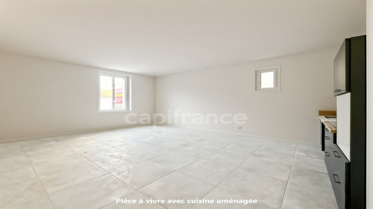 Ma-Cabane - Vente Appartement SAINT GENIS DES FONTAINES, 51 m²