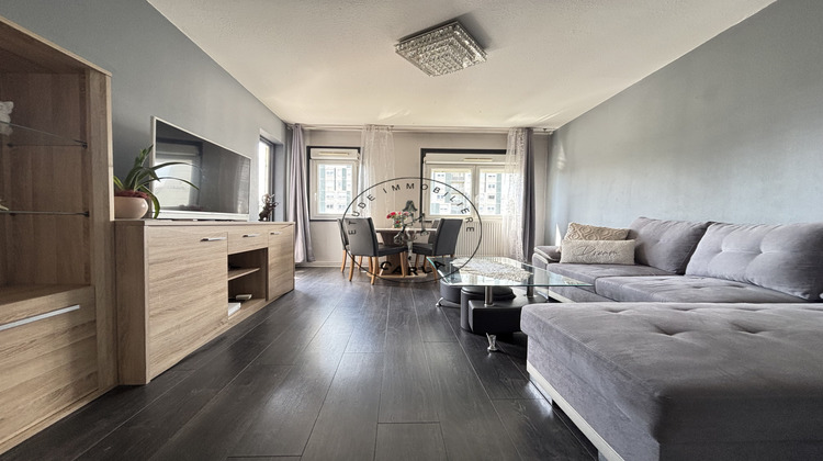 Ma-Cabane - Vente Appartement Saint-Genis-Laval, 70 m²