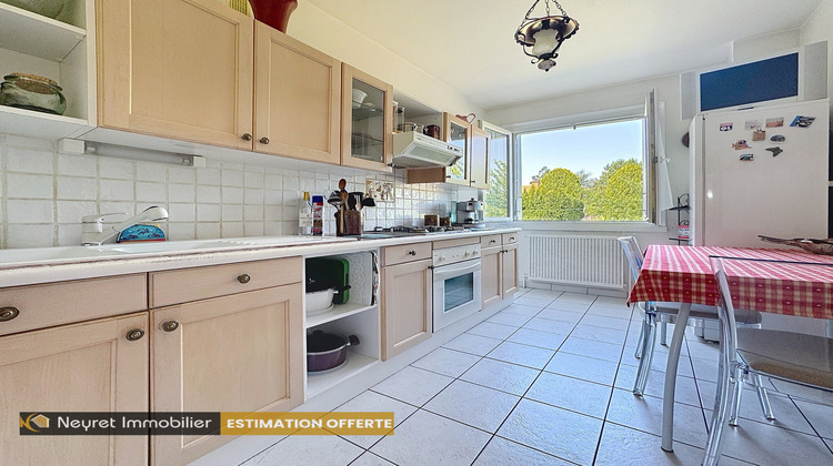 Ma-Cabane - Vente Appartement Saint-Genis-Laval, 68 m²