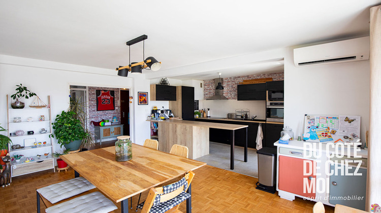 Ma-Cabane - Vente Appartement SAINT-GENIS-LAVAL, 72 m²
