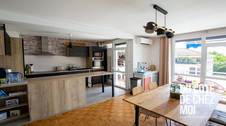 Ma-Cabane - Vente Appartement SAINT-GENIS-LAVAL, 72 m²