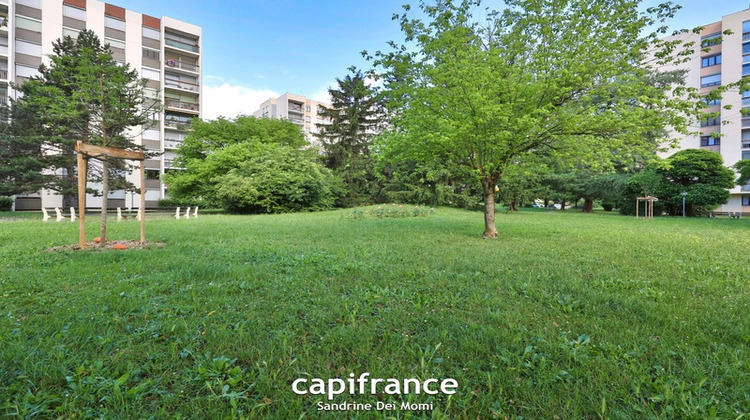 Ma-Cabane - Vente Appartement SAINT GENIS LAVAL, 61 m²