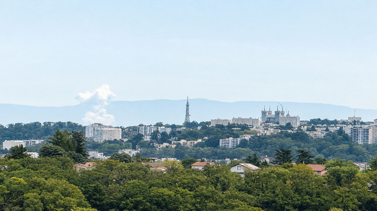 Ma-Cabane - Vente Appartement SAINT-GENIS-LES-OLLIERES, 83 m²