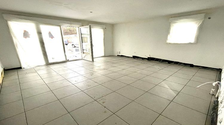 Ma-Cabane - Vente Appartement SAINT-GENIS-POUILLY, 65 m²