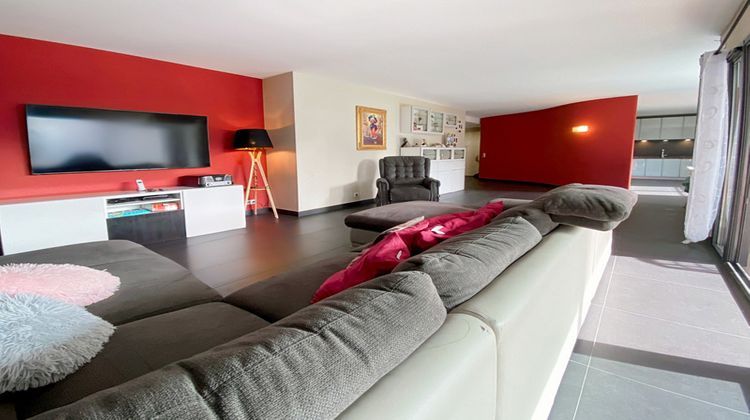 Ma-Cabane - Vente Appartement SAINT GENIS POUILLY, 133 m²