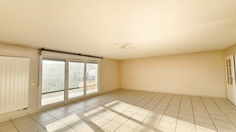 Ma-Cabane - Vente Appartement Saint-Genis-Pouilly, 72 m²