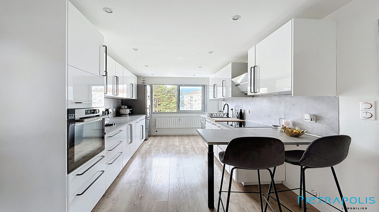 Ma-Cabane - Vente Appartement Saint-Genis-Pouilly, 78 m²