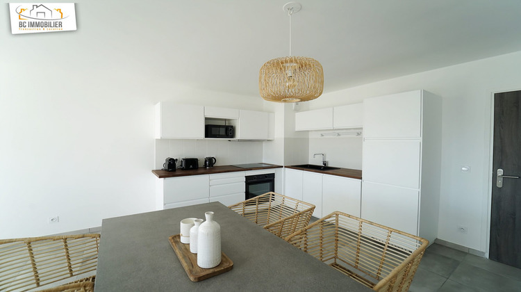 Ma-Cabane - Vente Appartement Saint-Genis-Pouilly, 54 m²