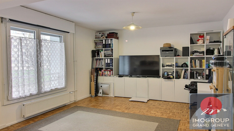 Ma-Cabane - Vente Appartement SAINT-GENIS-POUILLY, 54 m²