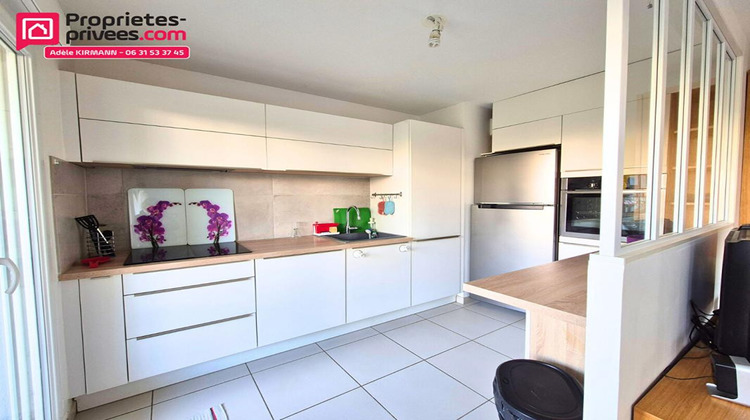 Ma-Cabane - Vente Appartement SAINT GENIS POUILLY, 70 m²