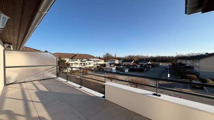 Ma-Cabane - Vente Appartement Saint-Genis-Pouilly, 89 m²