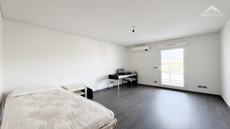 Ma-Cabane - Vente Appartement Saint-Genis-Pouilly, 88 m²