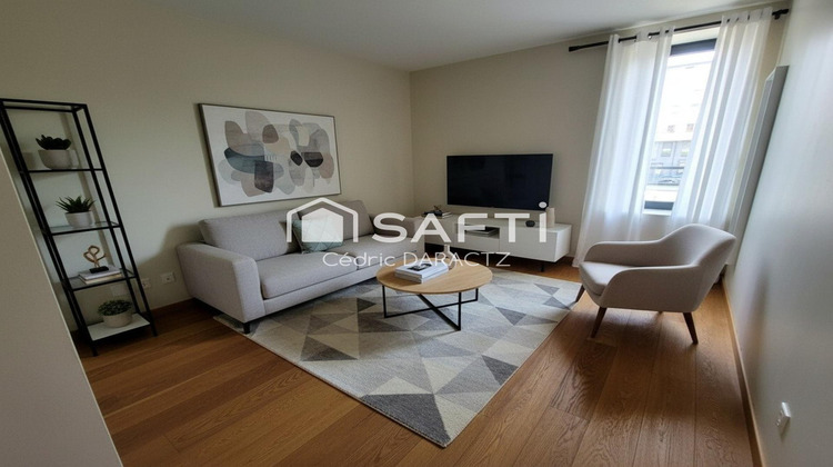 Ma-Cabane - Vente Appartement Saint-Genis-Pouilly, 137 m²