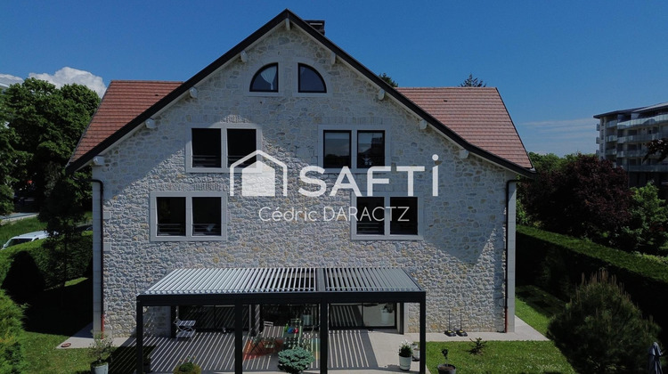 Ma-Cabane - Vente Appartement Saint-Genis-Pouilly, 137 m²