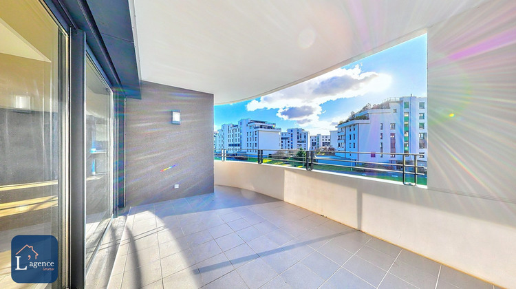 Ma-Cabane - Vente Appartement Saint-Genis-Pouilly, 133 m²