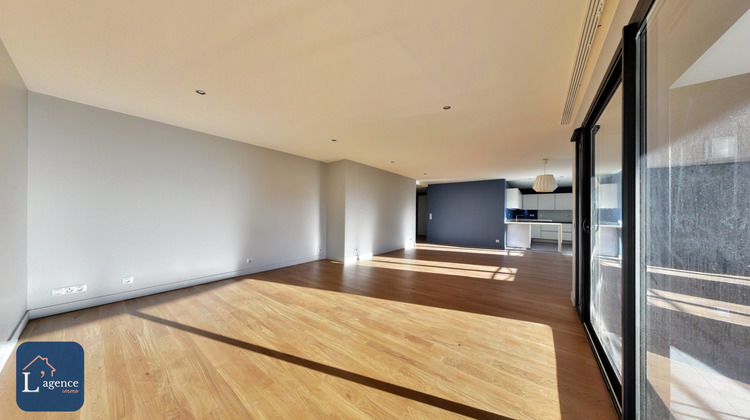 Ma-Cabane - Vente Appartement Saint-Genis-Pouilly, 133 m²