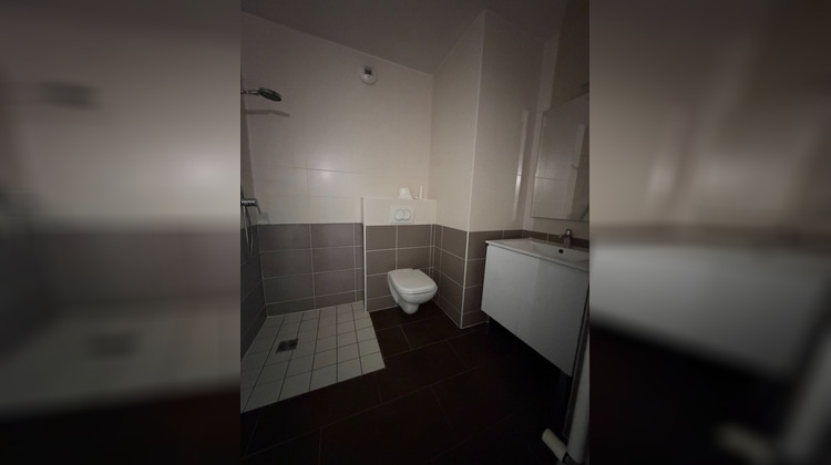 Ma-Cabane - Vente Appartement SAINT GENIS POUILLY, 29 m²