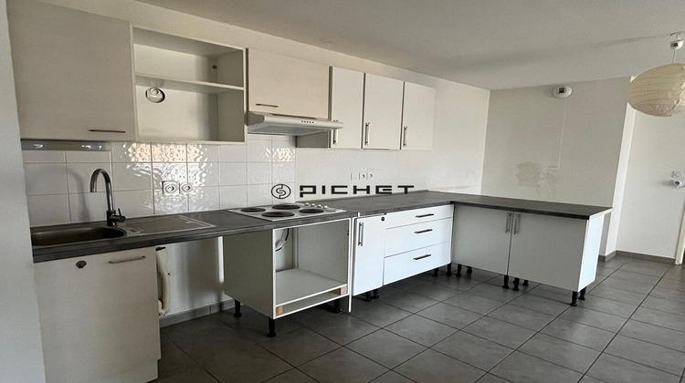 Ma-Cabane - Vente Appartement SAINT-GENIS-POUILLY, 87 m²