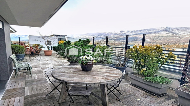 Ma-Cabane - Vente Appartement Saint-Genis-Pouilly, 210 m²