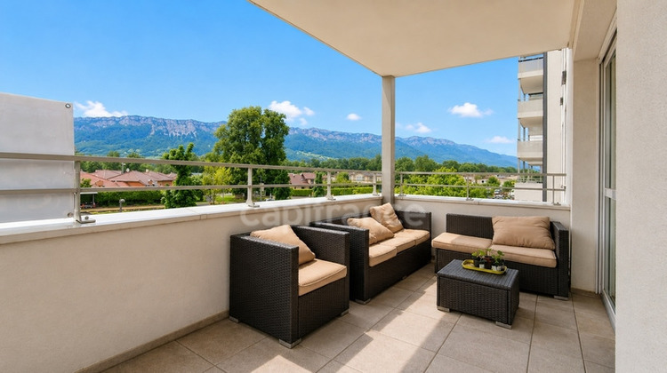 Ma-Cabane - Vente Appartement SAINT GENIS POUILLY, 82 m²