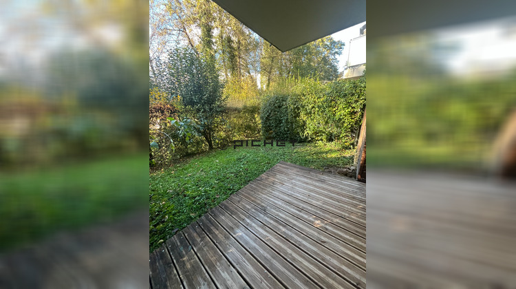 Ma-Cabane - Vente Appartement SAINT-GENIS-POUILLY, 58 m²