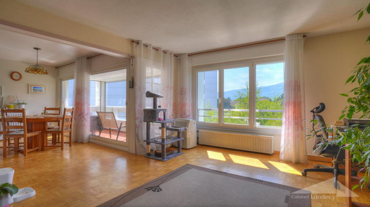 Ma-Cabane - Vente Appartement Saint-Genis-Pouilly, 89 m²