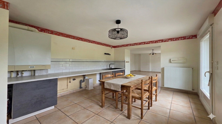 Ma-Cabane - Vente Appartement SAINT-GENIX-SUR-GUIERS, 94 m²