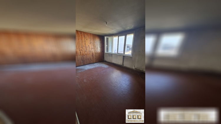 Ma-Cabane - Vente Appartement Saint-Geoirs, 74 m²