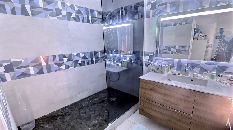 Ma-Cabane - Vente Appartement Saint-Germain-en-Laye, 67 m²