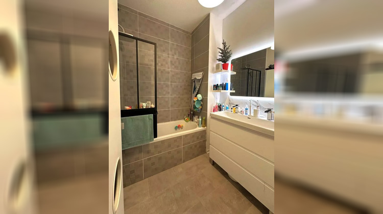 Ma-Cabane - Vente Appartement Saint-Germain-en-Laye, 61 m²