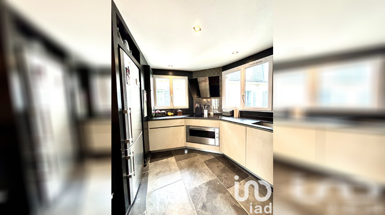 Ma-Cabane - Vente Appartement Saint-Germain-en-Laye, 136 m²