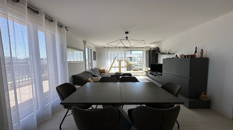 Ma-Cabane - Vente Appartement SAINT-GERMAIN-EN-LAYE, 82 m²