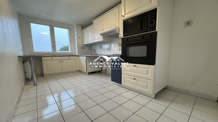 Ma-Cabane - Vente Appartement Saint-Germain-lès-Corbeil, 61 m²